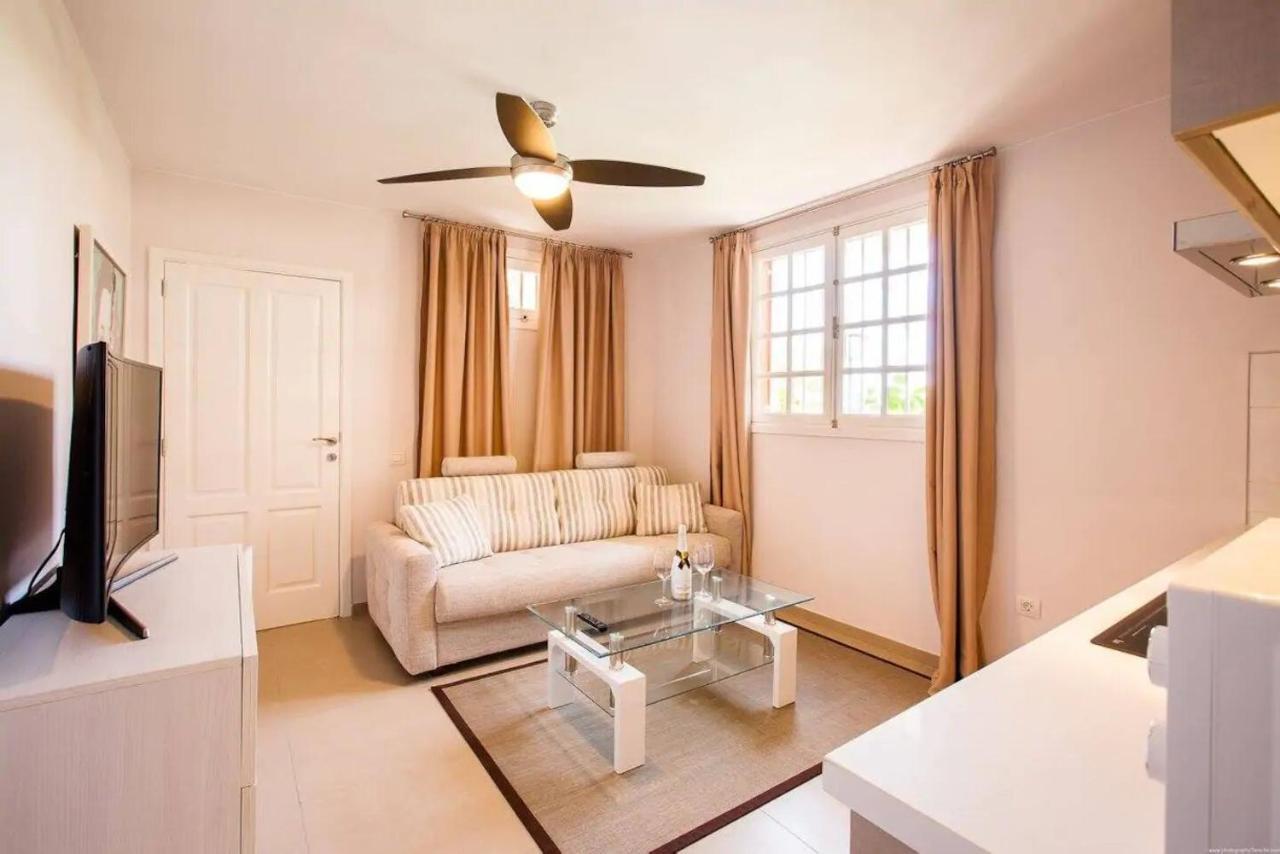 1 Bedroom Apartment For 4 People In Tenerife Costa Adeje  Zewnętrze zdjęcie